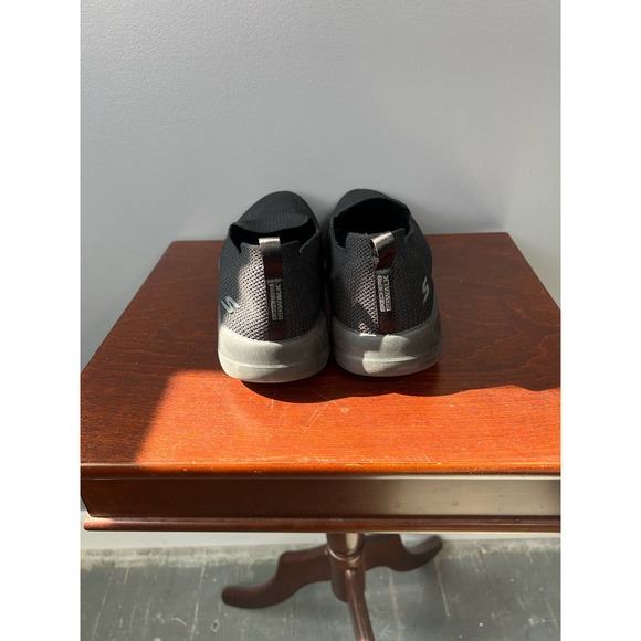 Skechers gen 5 Stretch Fit all black slip on shoes - Picture 4 of 8